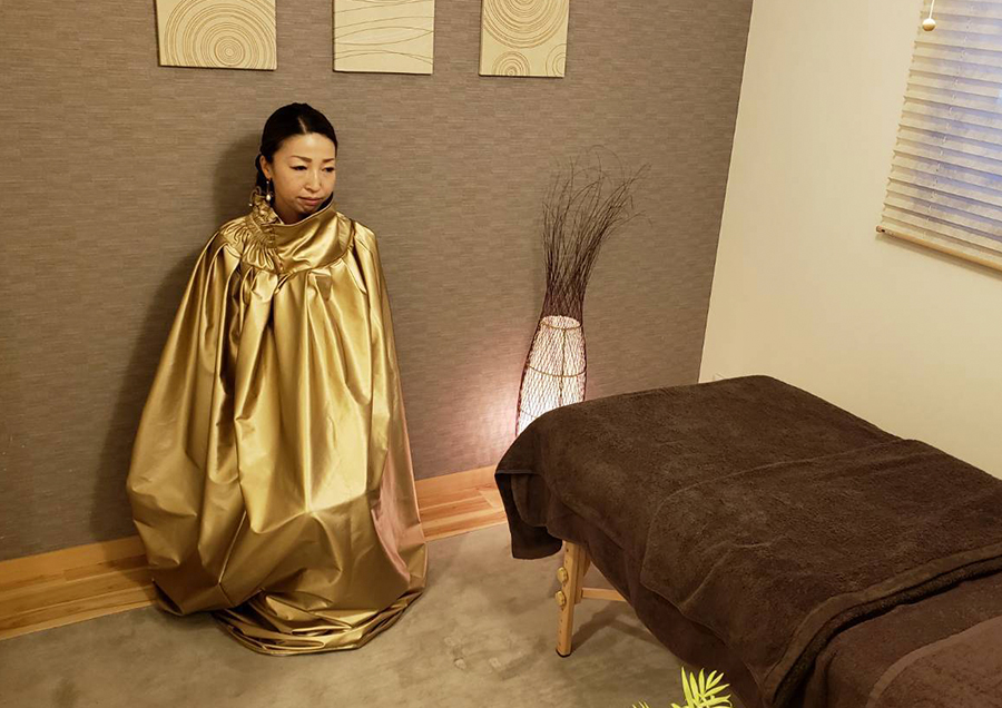 黄土よもぎ蒸しの施術写真